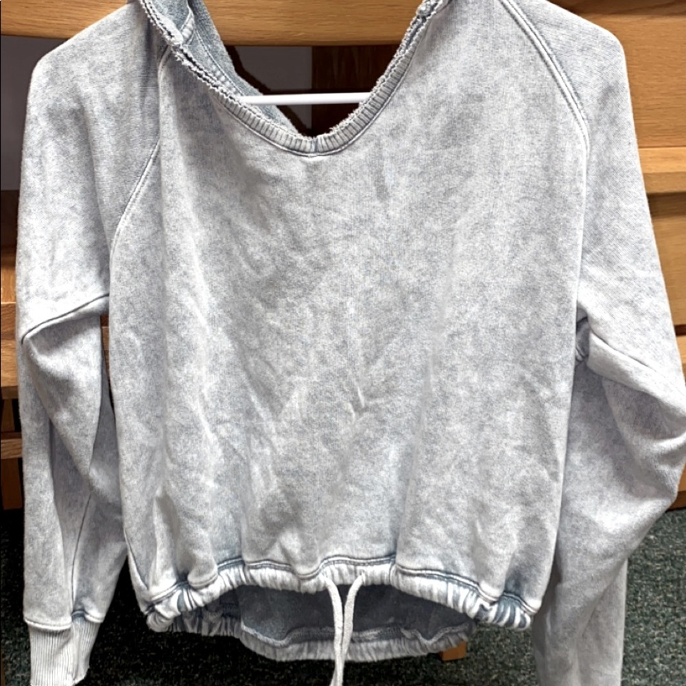 Cropped sweatshirt